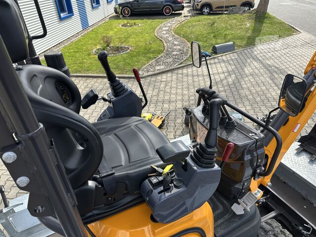 Mini excavator with low-loader + accessory package Berger Kraus BK1350JSR mit Kubota Motor + Schwenkarm