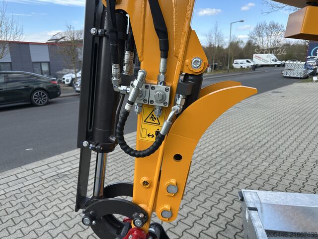 Mini excavator with low-loader + accessory package Berger Kraus BK1350JSR mit Kubota Motor + Schwenkarm