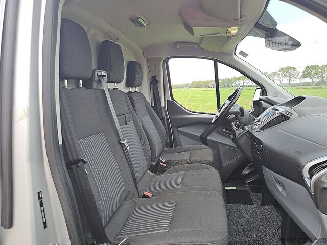 Camioneta familiar de techo alto FORD TRANSIT CUSTOM 2.2 TDCI TREND L1H1