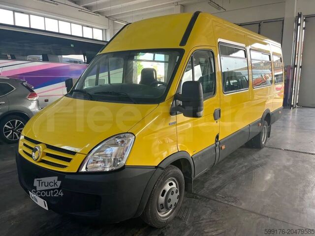 Yolcu taşımacılığı IVECO A50