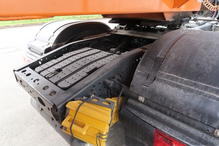 Trattore stradale standard Mercedes-Benz Actros 1853 LLS + MB Actros 2658 LLS 6x4