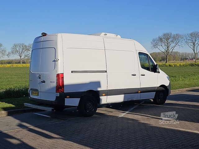 Fourgon frigorifique MERCEDES-BENZ SPRINTER 316 CDI AUT. L2H2 FRIGO