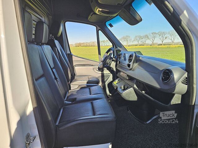 Fourgon frigorifique MERCEDES-BENZ SPRINTER 316 CDI AUT. L2H2 FRIGO