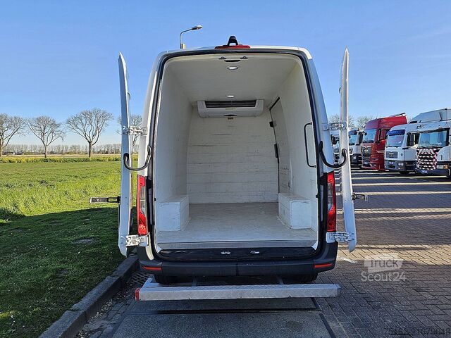 Fourgon frigorifique MERCEDES-BENZ SPRINTER 316 CDI AUT. L2H2 FRIGO