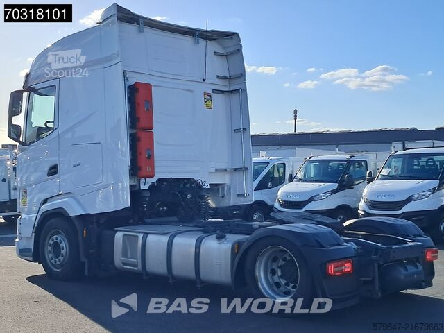 Volumen SCM DAF XG 480 XG 4X2 Mega Retarder 2xTanks Hubsattel S...