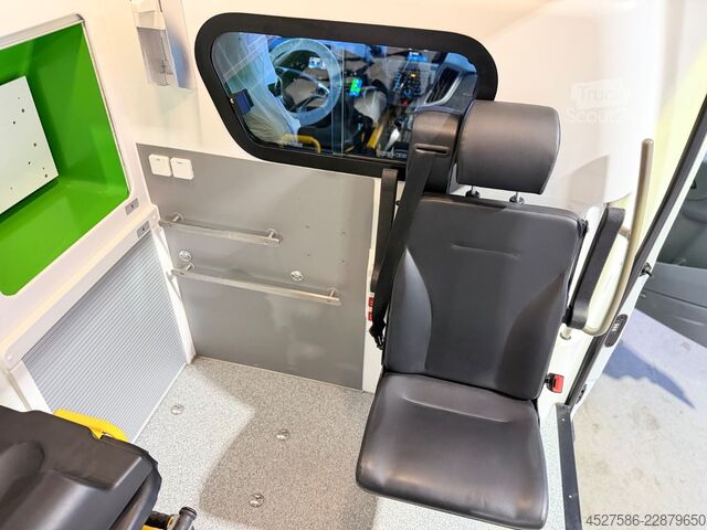 Gaisrinė mašina FORD Transit 330 L2*RTW*KTW*KRANKENTRANSPORTER*LIEGE