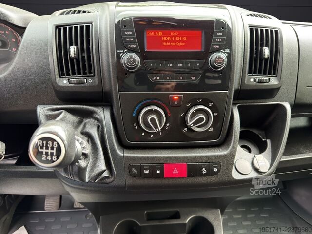Κλειστό βαν PEUGEOT Boxer Koffer Ladebordwand Klima Tempomat*88 Tkm*