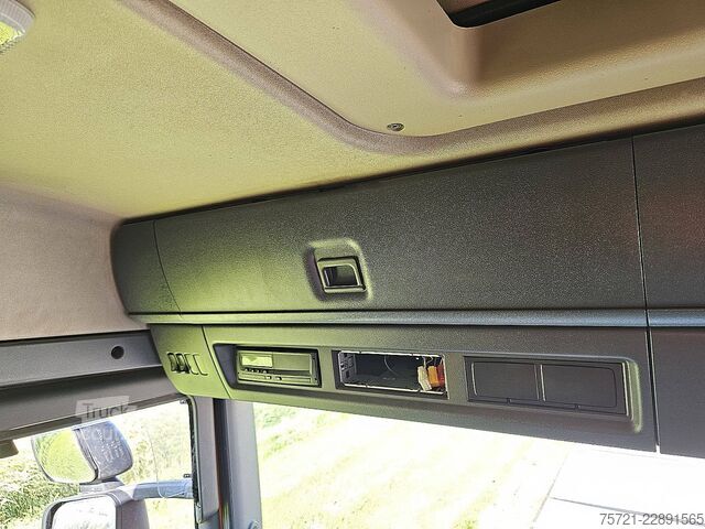 نظام ذراع الخطاف SCANIA P450 8X4*6 HIAB 188-E3