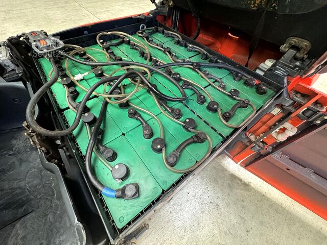 Baterie 03/2017, service și inspecție tehnică (UVV) până la 10/2027 Linde E 16L