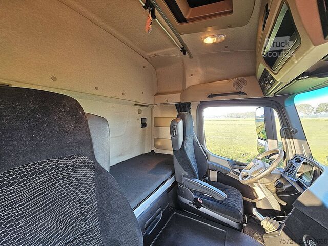 Standard-SZM MERCEDES-BENZ ACTROS 1843