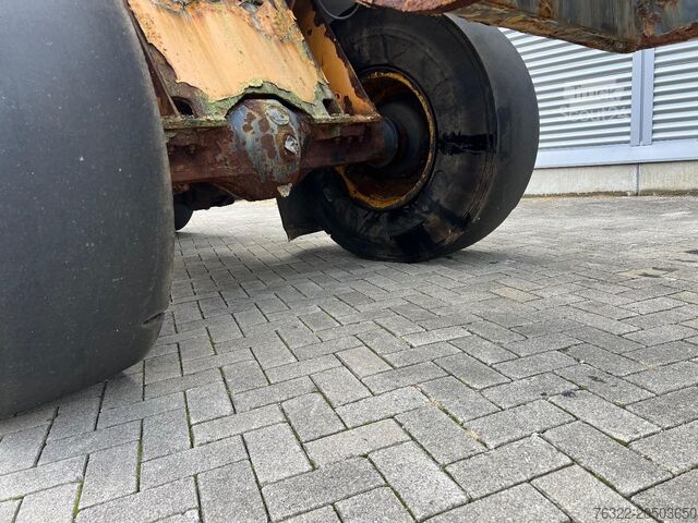 Bagger LJUNGBYMASKIN AB L 10