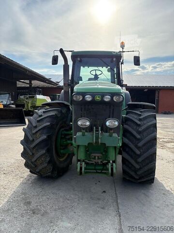 Traktor John Deere 8420