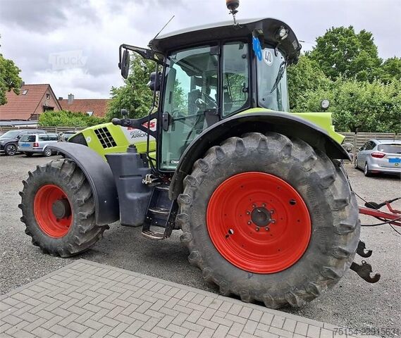 Traktor CLAAS Arion 650