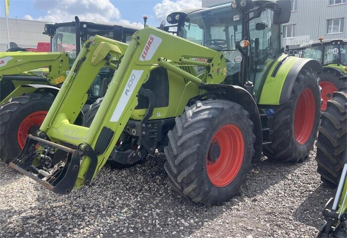 Traktor CLAAS ARION 460