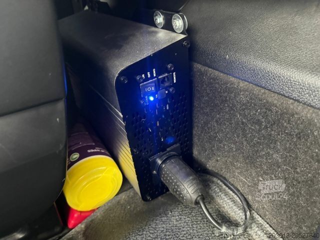 Камион с кука за контейнери MERCEDES-BENZ Arocs 3253 8x4 Abrollkipper Kran Palfinger 37002