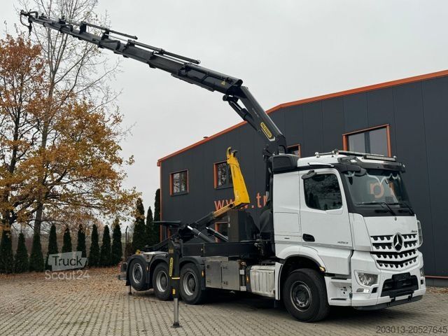 Jeřáb na nákladním automobilu MERCEDES-BENZ Arocs 3253 8x4 Abrollkipper Kran Palfinger 37002