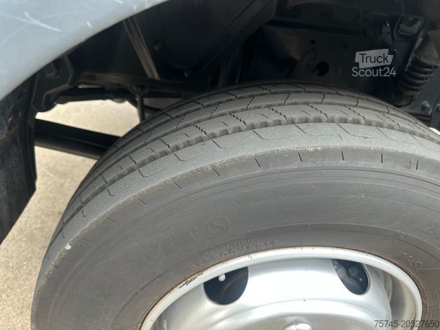 Camión plataforma con toldo MAN TGL 12.220 * ACC-SPUR-ASST *  BORDWAND * LBW *