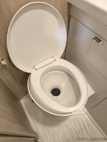 Husbil Fiat Ducato Weinsberg Carabus 2024 | manuales | Techo elevable