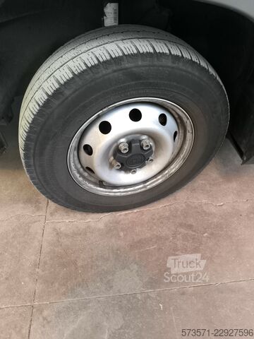 Husbil Fiat Ducato Weinsberg Carabus 2024 | manuales | Techo elevable