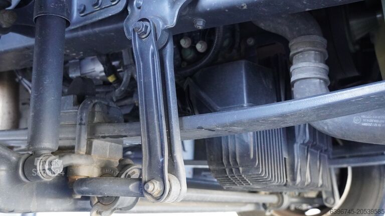 Transporter mit Koffer Mercedes-Benz Atego 816 Koffer mit LBW