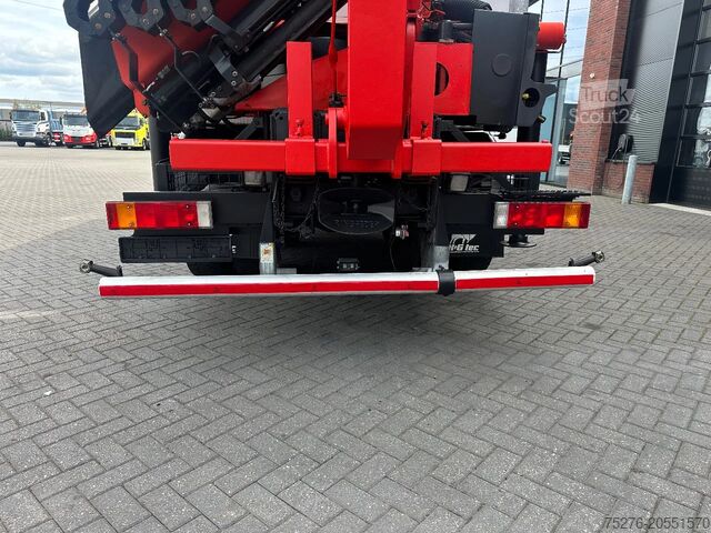 Ciężarówka z dźwigiem Iveco Trakker 360 6x4 Palfinger PK 33002-EH E + Fly J...