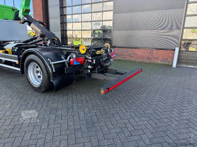 Sistem de braț cu cârlige MAN TGM 18.320 Hooksystem Euro 6 Only 173.000km