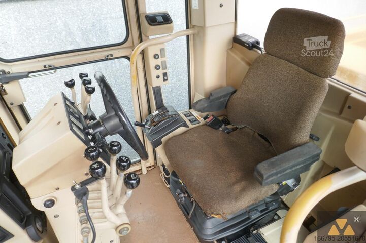 Grader Caterpillar 140H