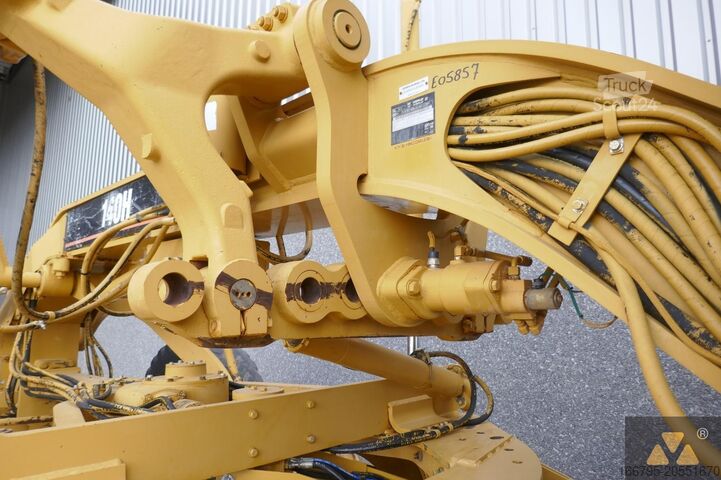 Grader Caterpillar 140H