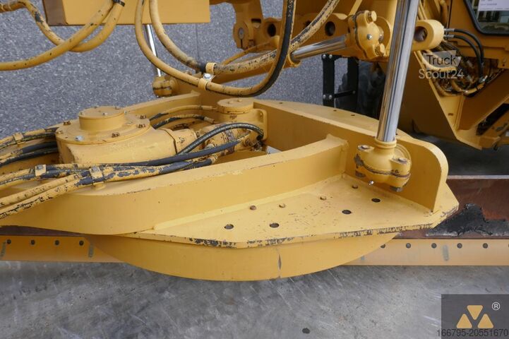 Grader Caterpillar 140H