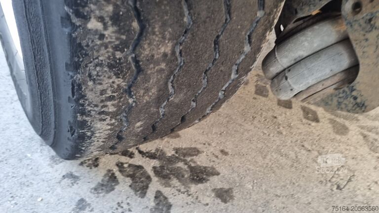 Dreiseitenkipper Anhänger Schwarzmüller M-Serie