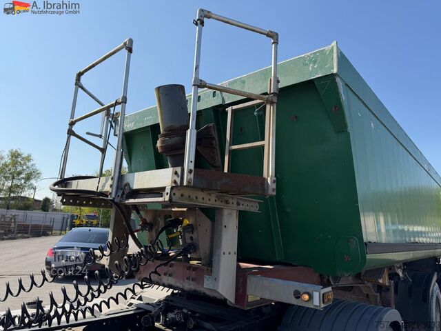 Sklopný návěs Schmitz Gotha SKI 24-7 Liftachse Trommelbremse