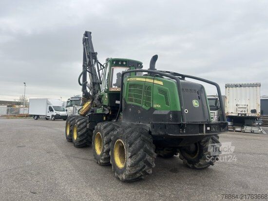 Lesnícke vozidlo JOHN DEERE 1270G HARVESTER 8X8