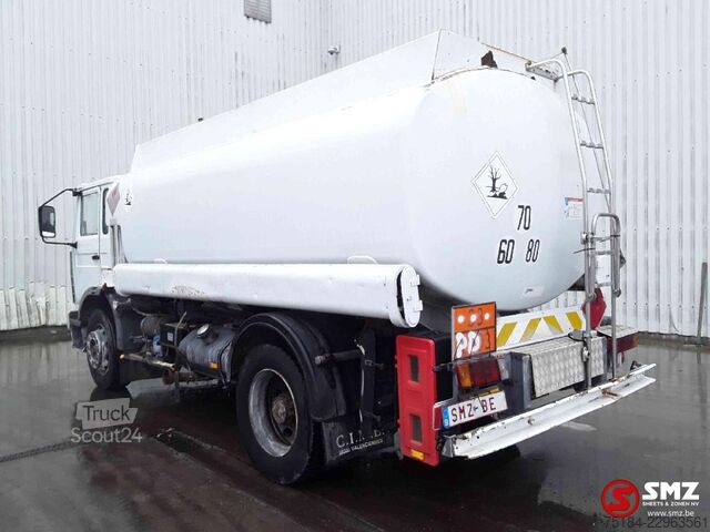 Camion-citerne Renault Midliner 210