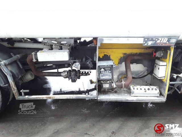 Camion-citerne Renault Midliner 210