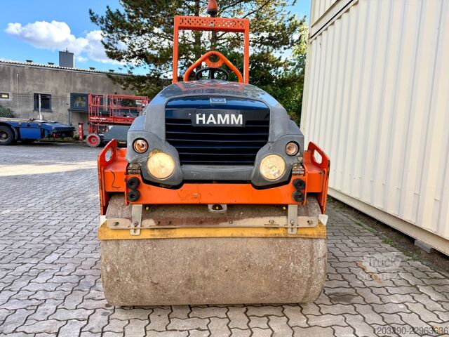 Rouleau monocylindre HAMM HD12VV / 2017 BJ / 1.004 Stunden