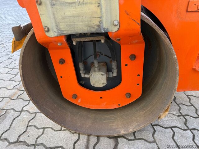 Rouleau monocylindre HAMM HD12VV / 2017 BJ / 1.004 Stunden