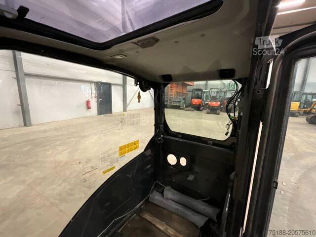 İç kısım Hitachi ZW170W / ZX140W / ZX210