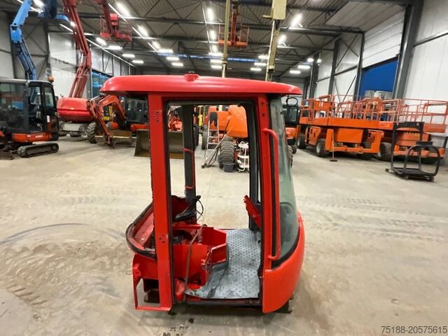 Sisäosa Volvo L 30 B