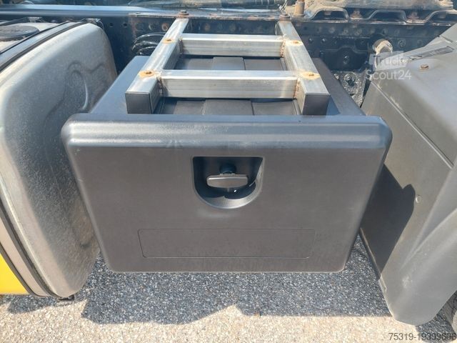 Standard nyergesvontató MAN TGX 18.500 4X2 BLS Kipphydraulik TOP AUsstattung