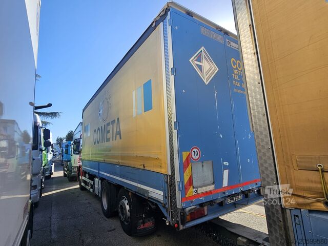 Camion cu platformă și prelată Iveco Stralis AT260S46 Y/PS