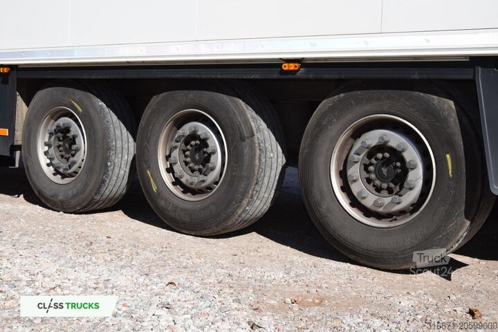 Semiremorcă frigorifică SCHMITZ CARGOBULL SKO FP 60 ThermoKing SLXi 300