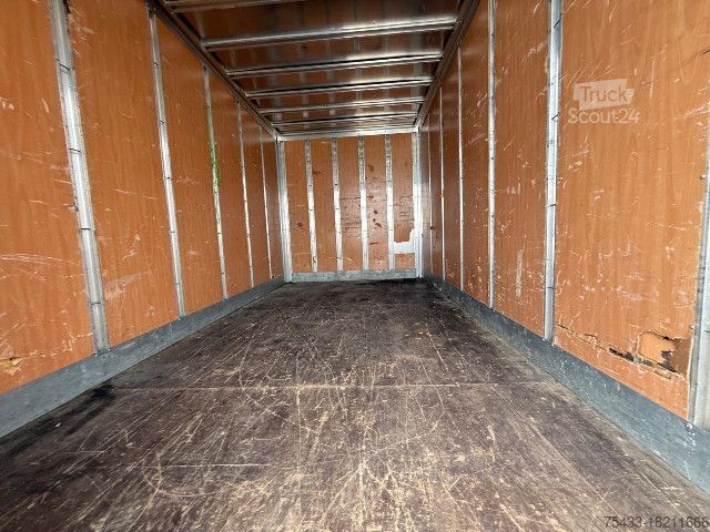 Sonderausbau-Transporter IVECO DAILY 35C16H BOX