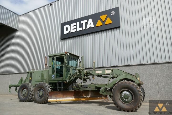 Livellatrice Caterpillar 130G Ex-army