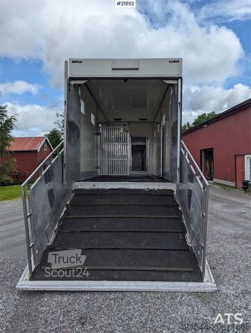 Transport av nötkreatur Renault 520T High 6x2 livestock truck with HFR trailer