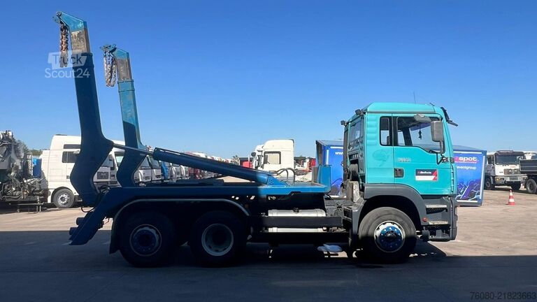 Контейнерні перевезення MAN TGA 26.310 (POMPE MANUELLE / MANUAL PUMP / 6X2 ...