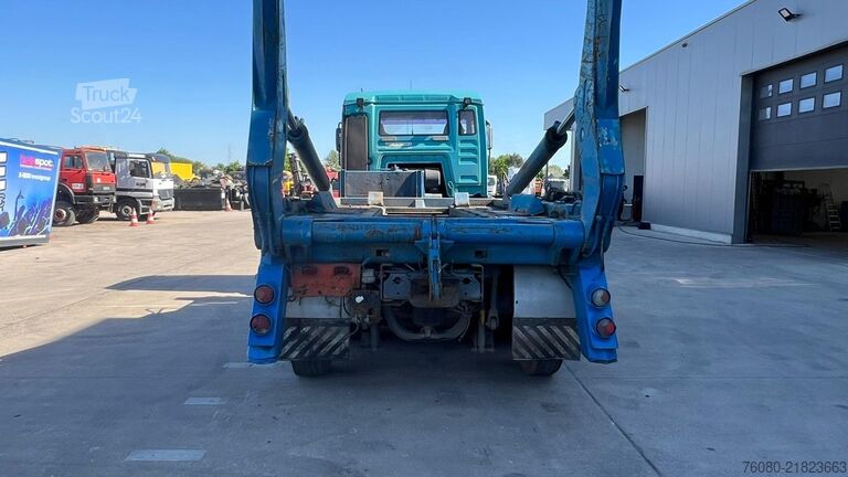 Контейнерні перевезення MAN TGA 26.310 (POMPE MANUELLE / MANUAL PUMP / 6X2 ...