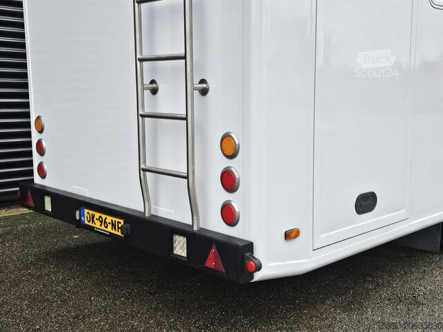 Koffer Van Den Oever Trailers CAMPER TRAILER / MOBIL HOME