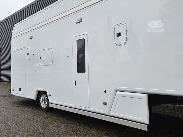 Koffer Van Den Oever Trailers CAMPER TRAILER / MOBIL HOME