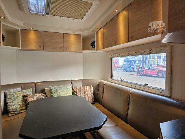 Koffer Van Den Oever Trailers CAMPER TRAILER / MOBIL HOME