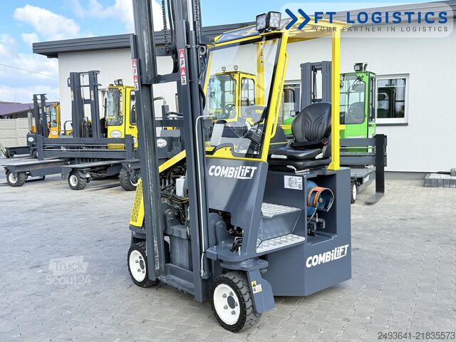 Négyirányú targoncát Combilift CB2500 GAS TRIPLEX 4900 FORK POSITIONER
